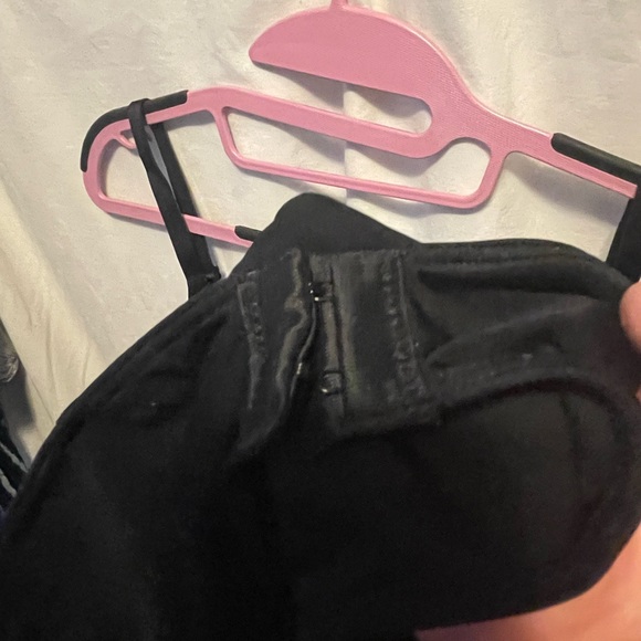 Sexy sheer/scalloped sides, clasp crotch, under breast shapewear bodysuit - Picture 4 of 4